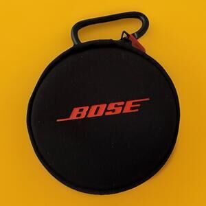 Bose Compact Round Headphone Case With Carabiner Clip & Zipper Closure Black Red